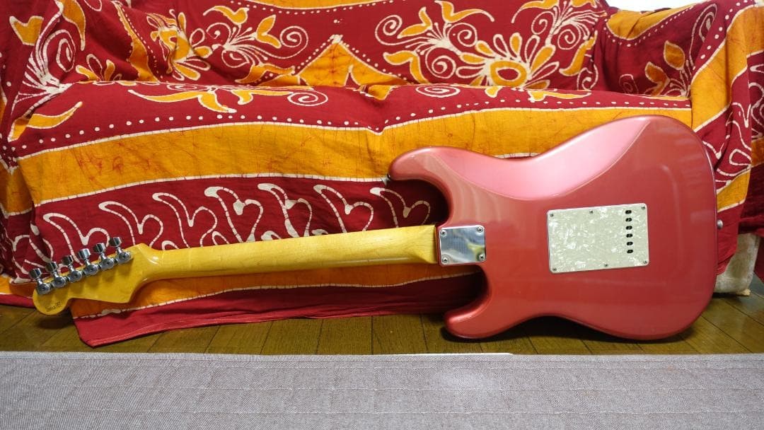 FCGR Stratocaster Jacaranda Fingerboard Burgundy Mist 2001 Excellent