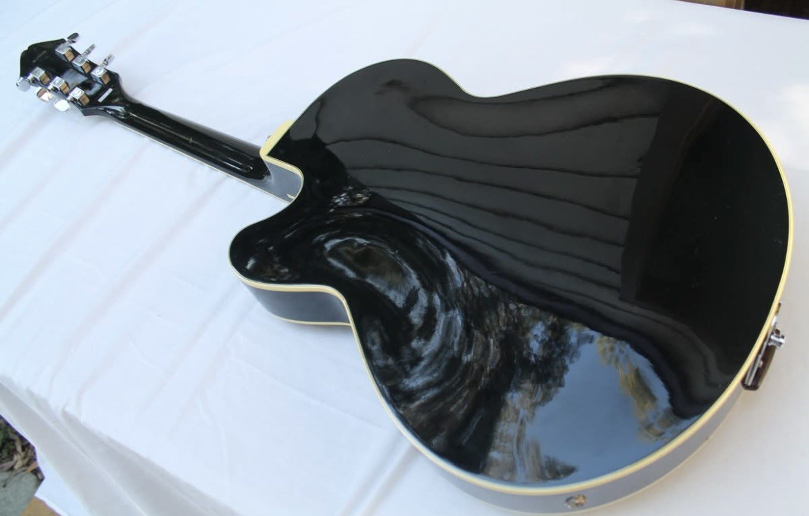 Fender D’Aquisto Standard Master Series – Jazz Hollow Body Electric Guitar