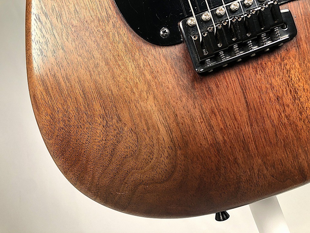 Moon ST-189 NATURAL Oil FINISH Electric Guitar Used Product Shipping From Japan