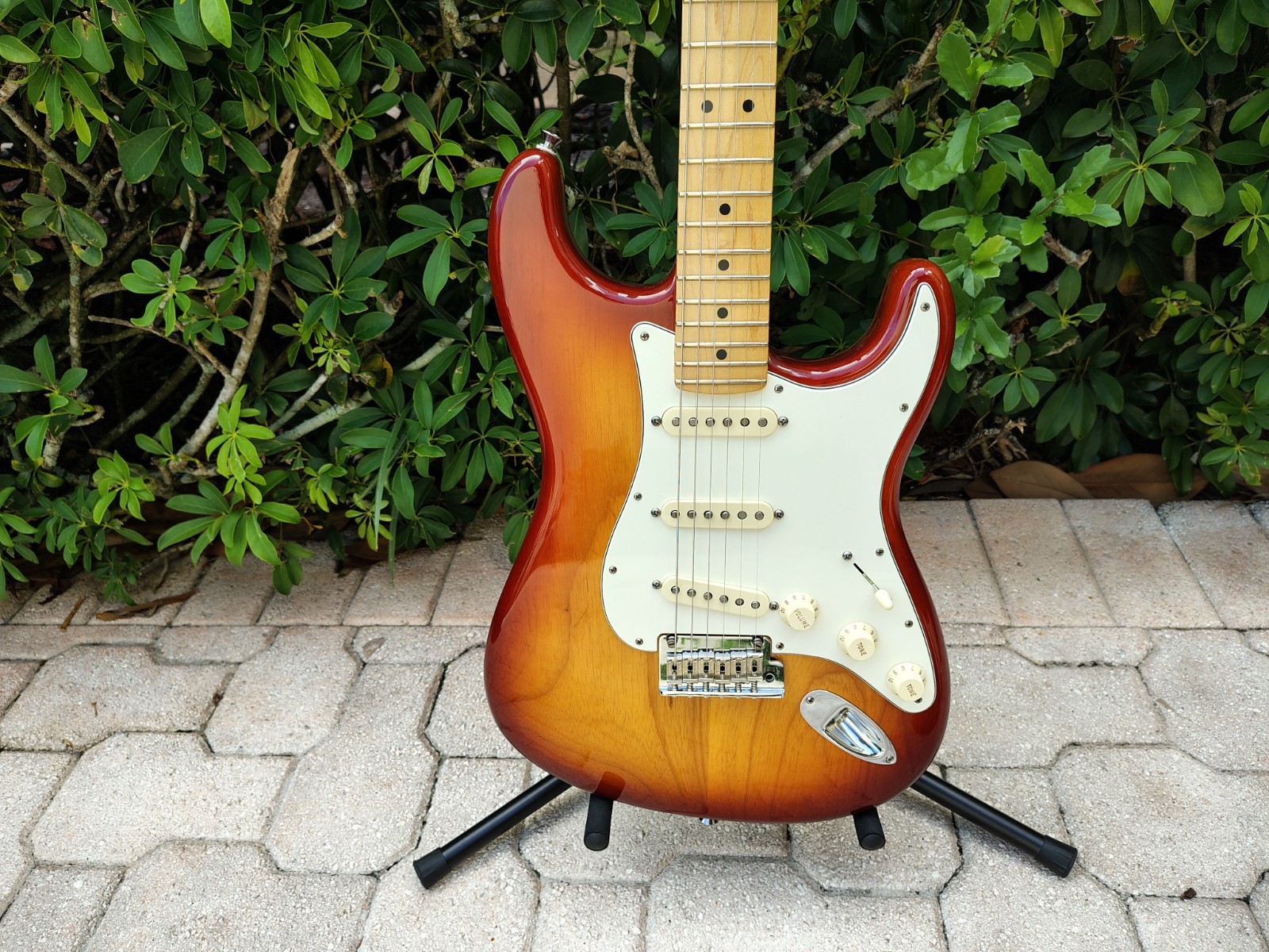2012 Fender American Standard Stratocaster Sienna Sunburst *UNPLAYED*