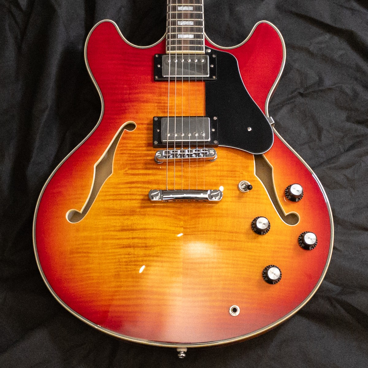 Sire Larry Carlton H7 Cs Cherry Sunburst Safe delivery from Japan
