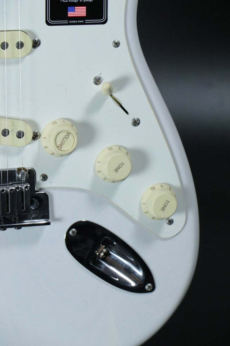 Fender American Ultra Luxe Vintage 50s Stratocaster White Blonde S/N US25005665
