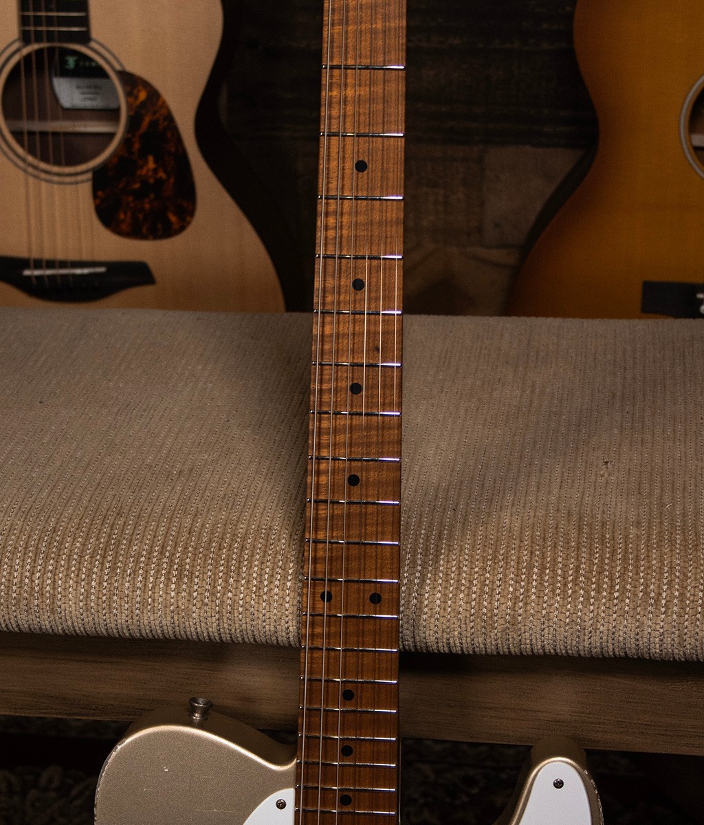Xotic XTC-1 Shoreline Gold Electric Guitar – Medium Aging