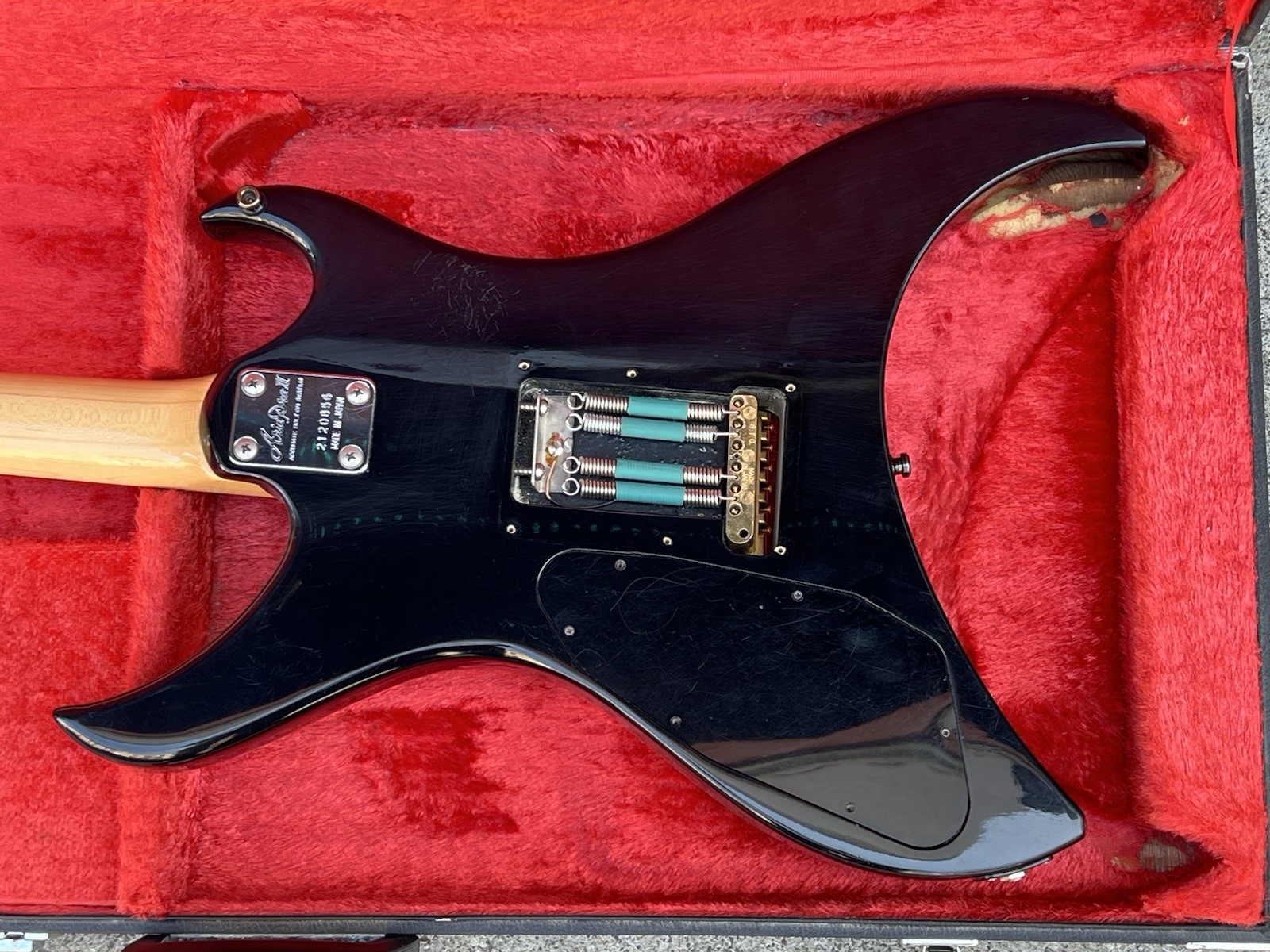 Aria Pro II U-60T Urchin Electric Guitar with Original Aria Pro II Hard Case