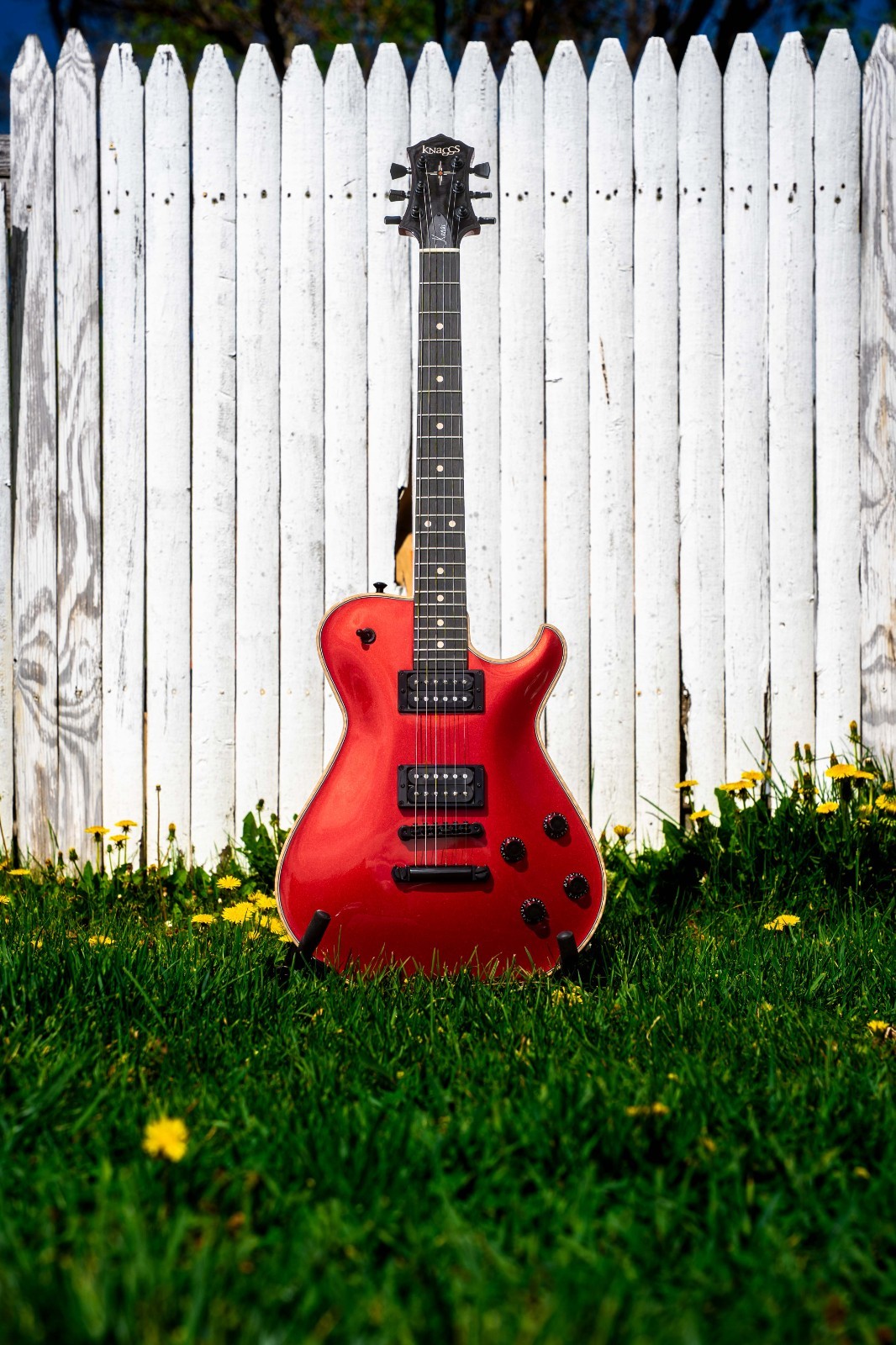 Knaggs Kenai TOM/Candy Apple Red/Black HW