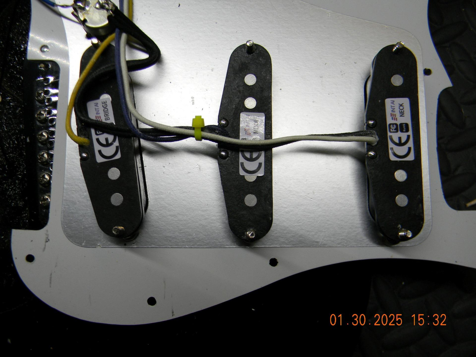 Squier “Custom Shack ” Stratocaster, Alnico 5 Pickups, Custom Wiring,Capacitor