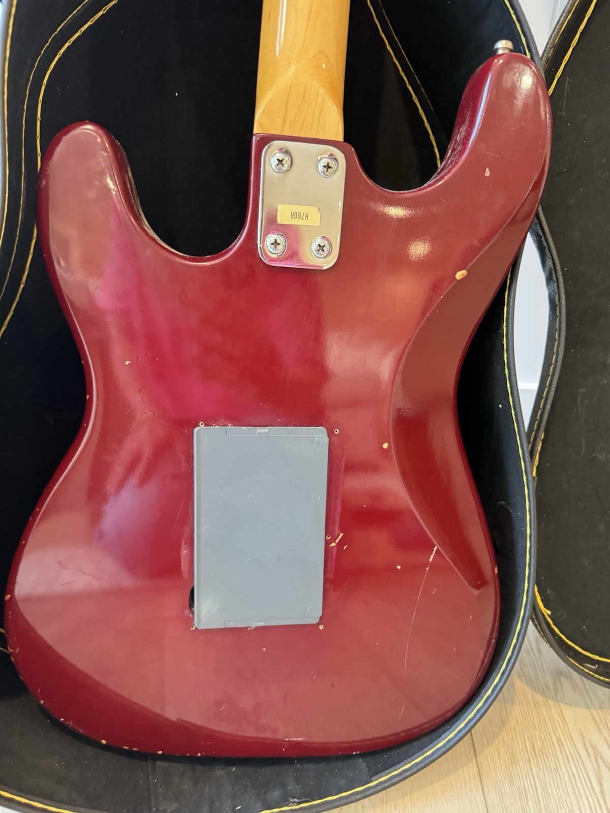 Hondo H760H Solid Body Electric Guitar Red 6-String RH 21 Frets