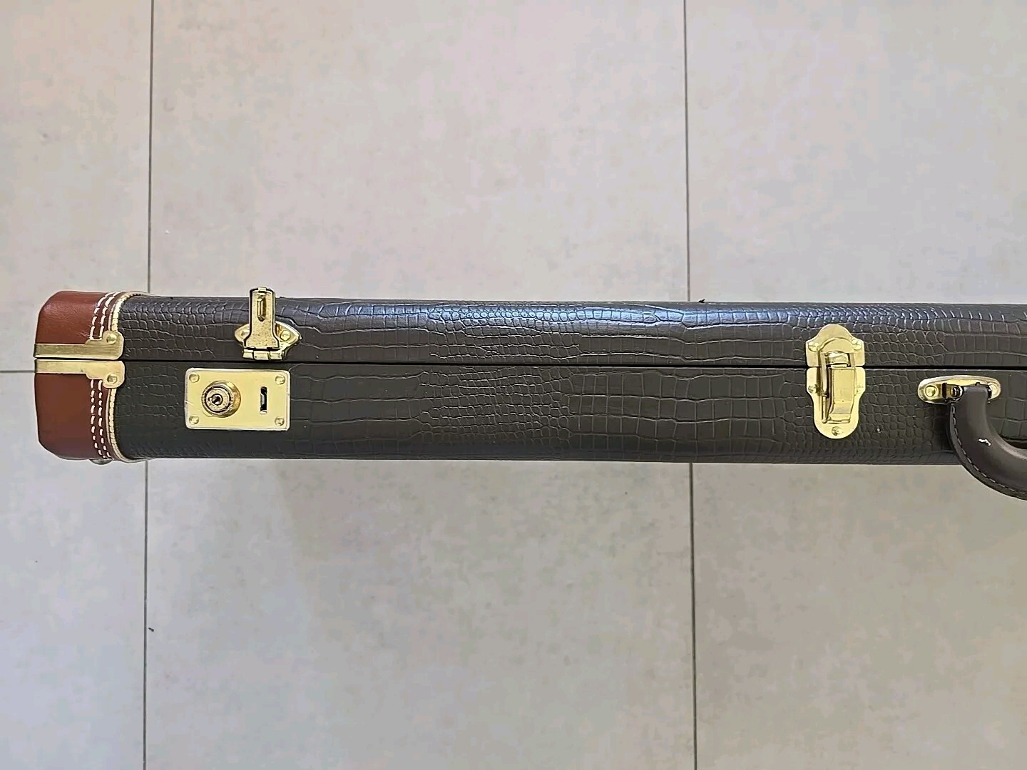 RARE Exclusively DeTemple G&G Guitar Case Brown Ext – Red Interior Made In USA