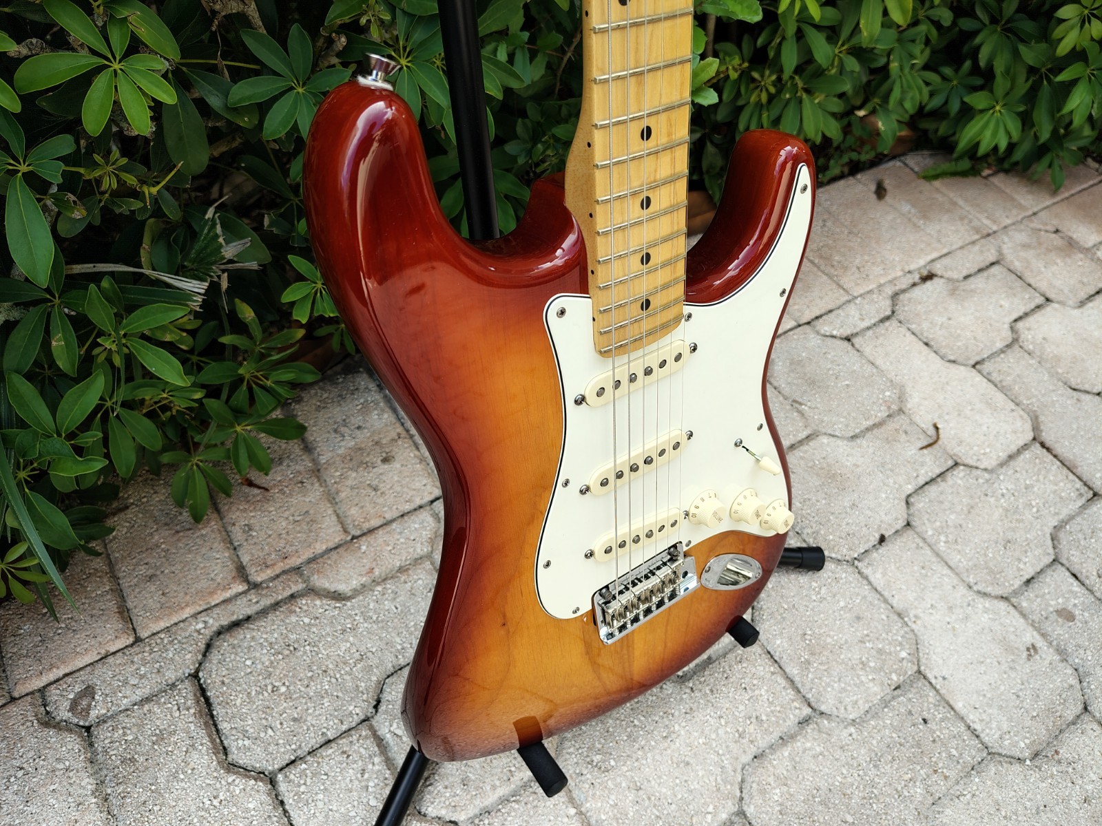 2012 Fender American Standard Stratocaster Sienna Sunburst *UNPLAYED*
