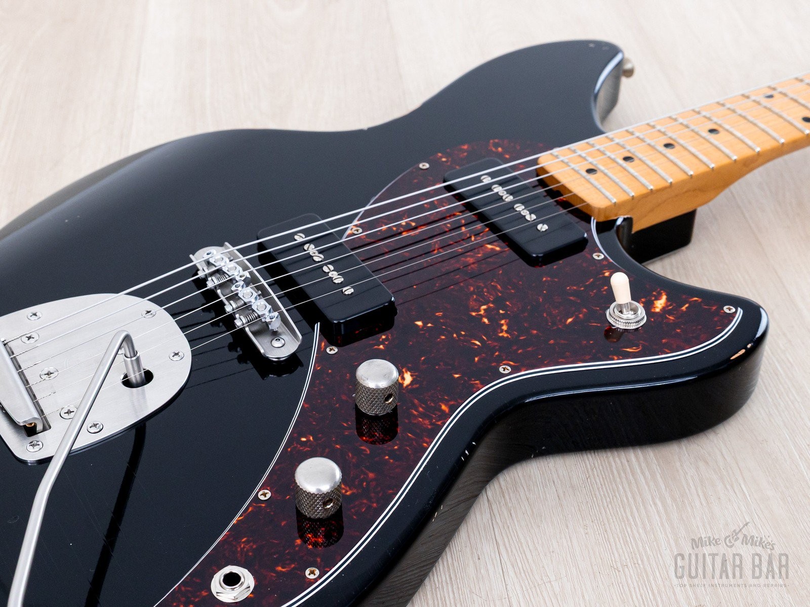 2024 Iconic Carlsbad Vintage Modern P90 Carbon Black Mediium Relic Custom Offset
