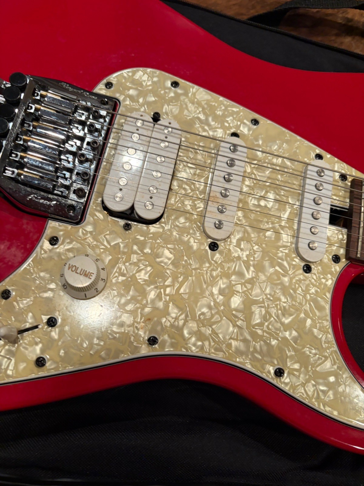 Floyd Rose Discovery Electric Guitar Red w/ Gig Bag