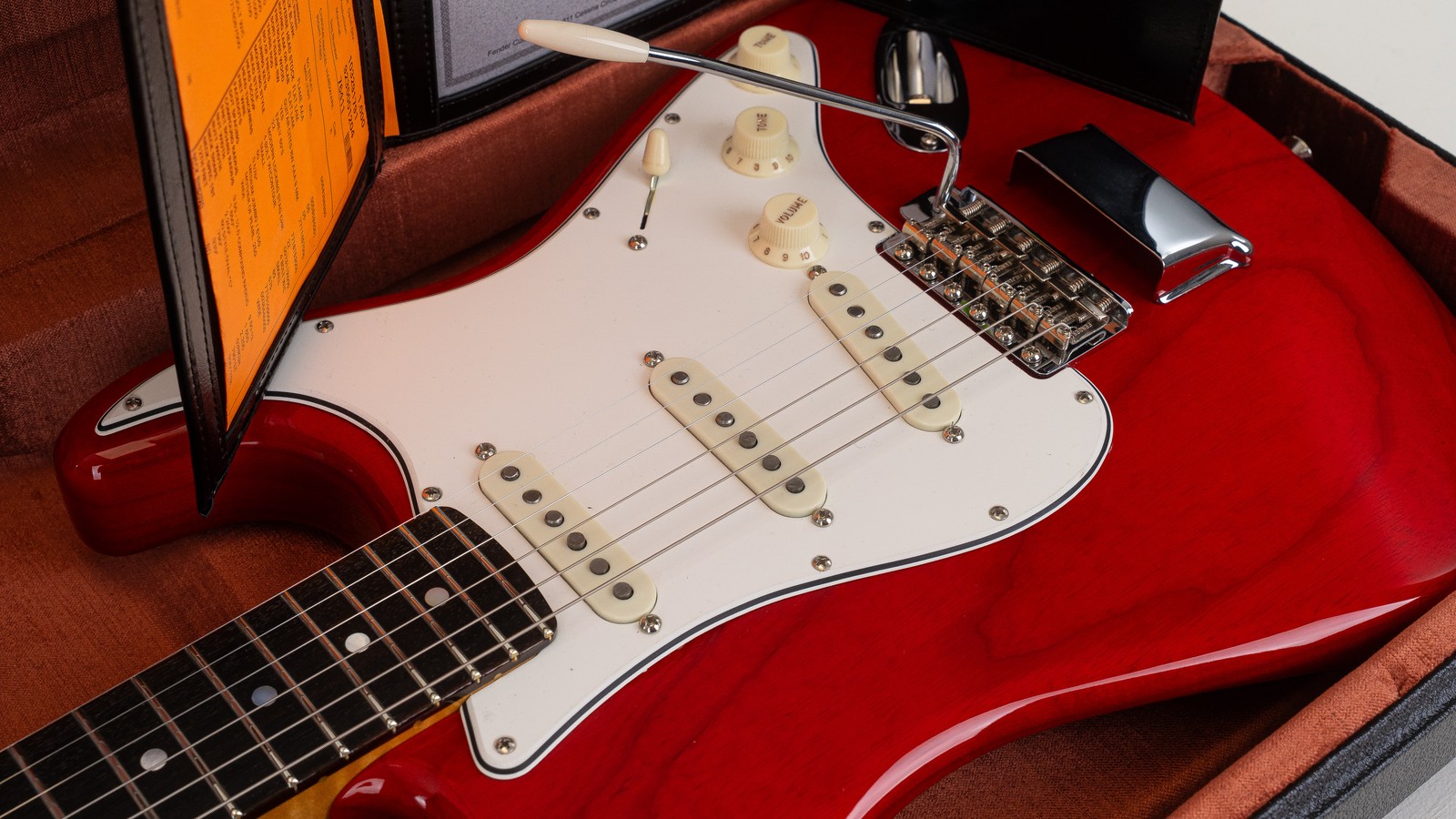 Fender Custom Shop American Custom Strat, Rosewood FB, Crimson Transparent