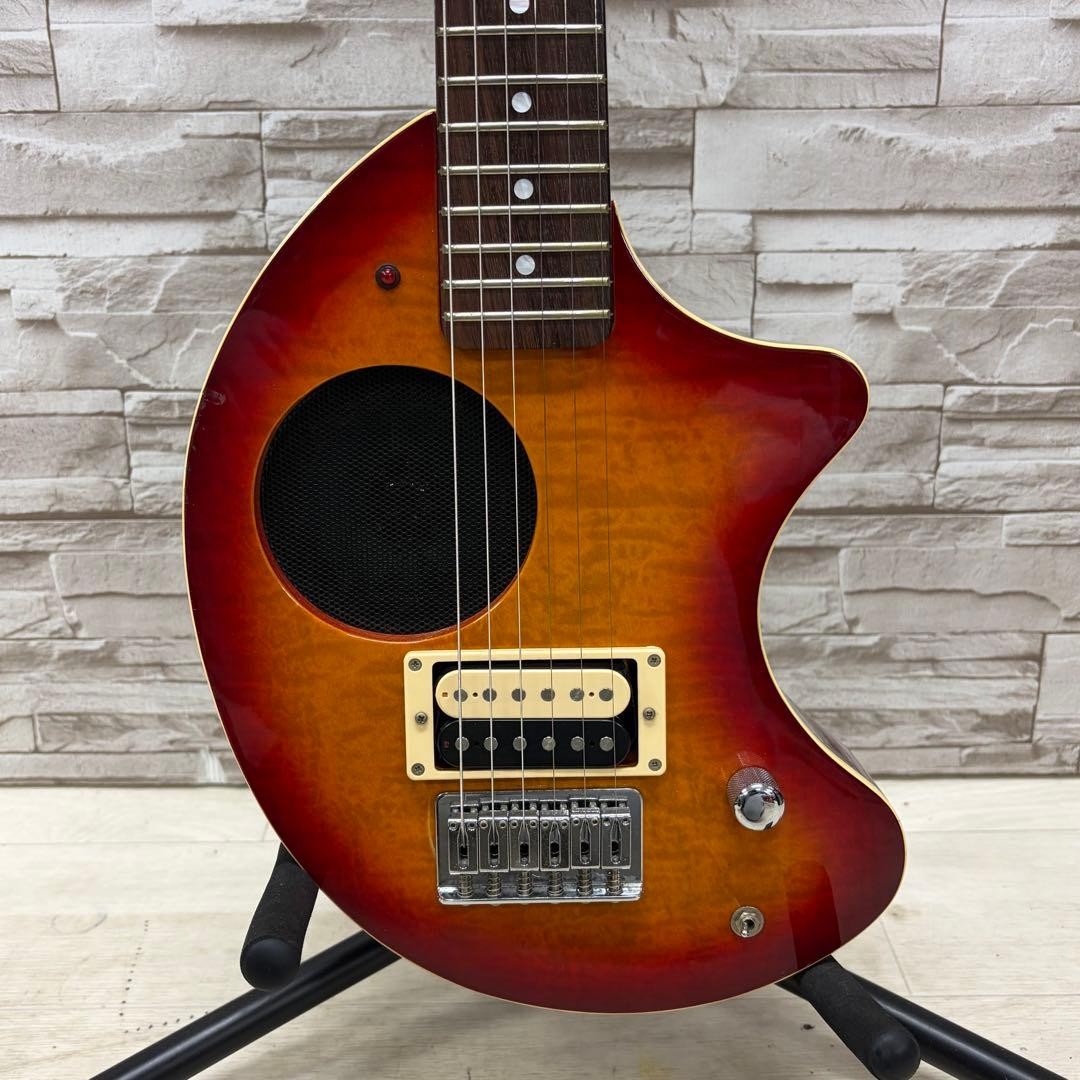 Fernandes ZO-3 Mini Guitar with Built-in Amplifier, Cherry Sunburst