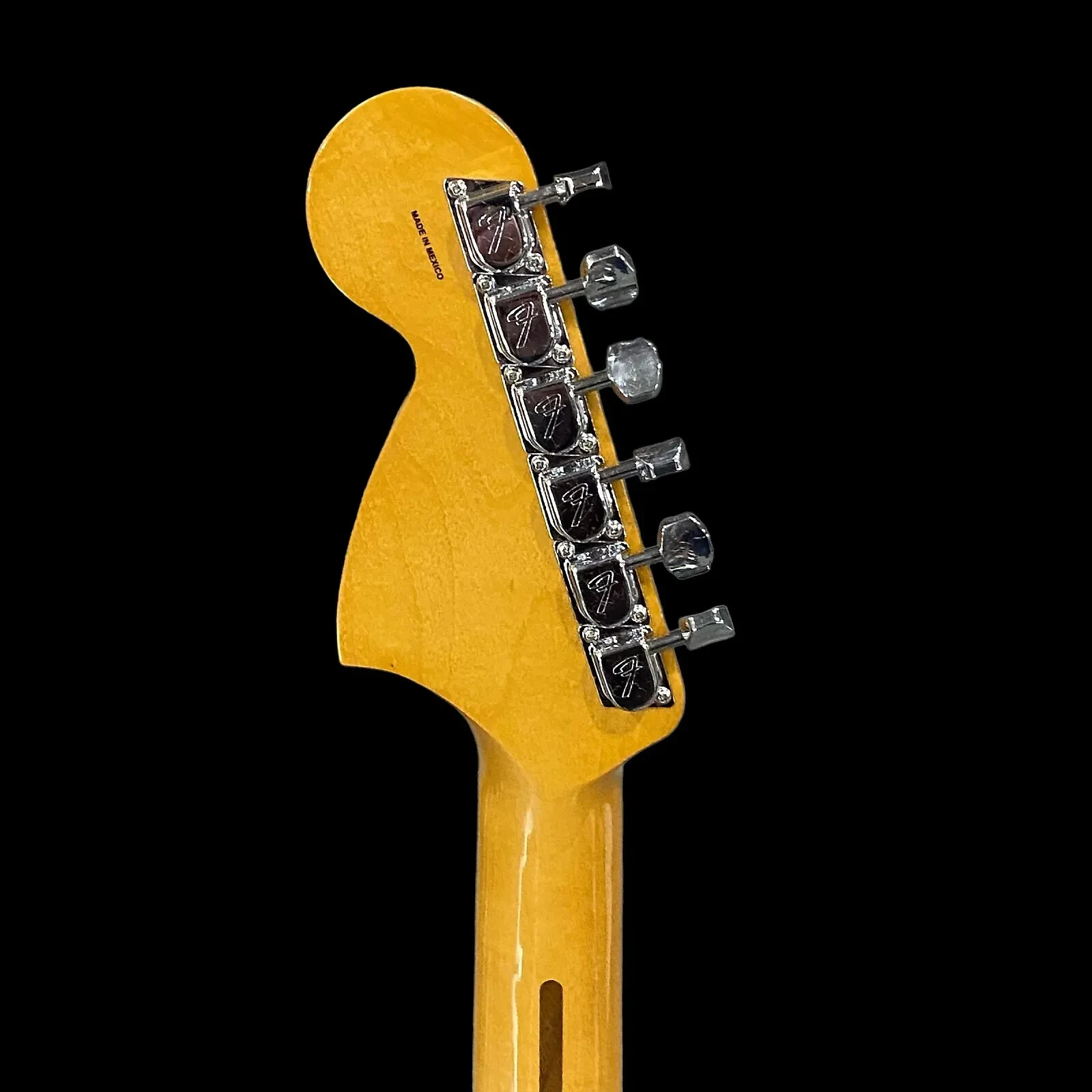 Fender 70th Anniversary Vintera II Antigua Stratocaster – Antigua