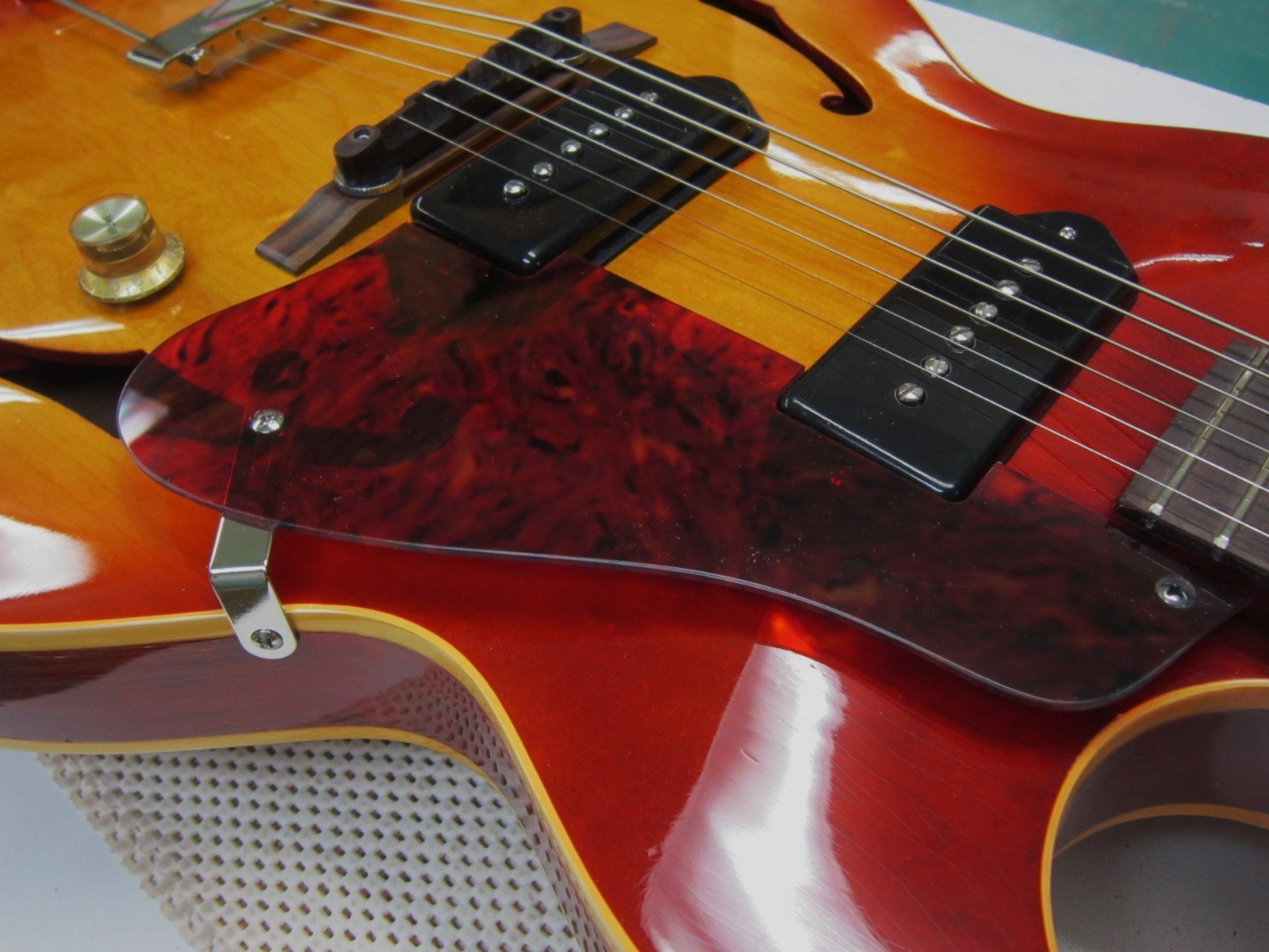 ’62 Gibson ES-125TDC – super clean – wide nut