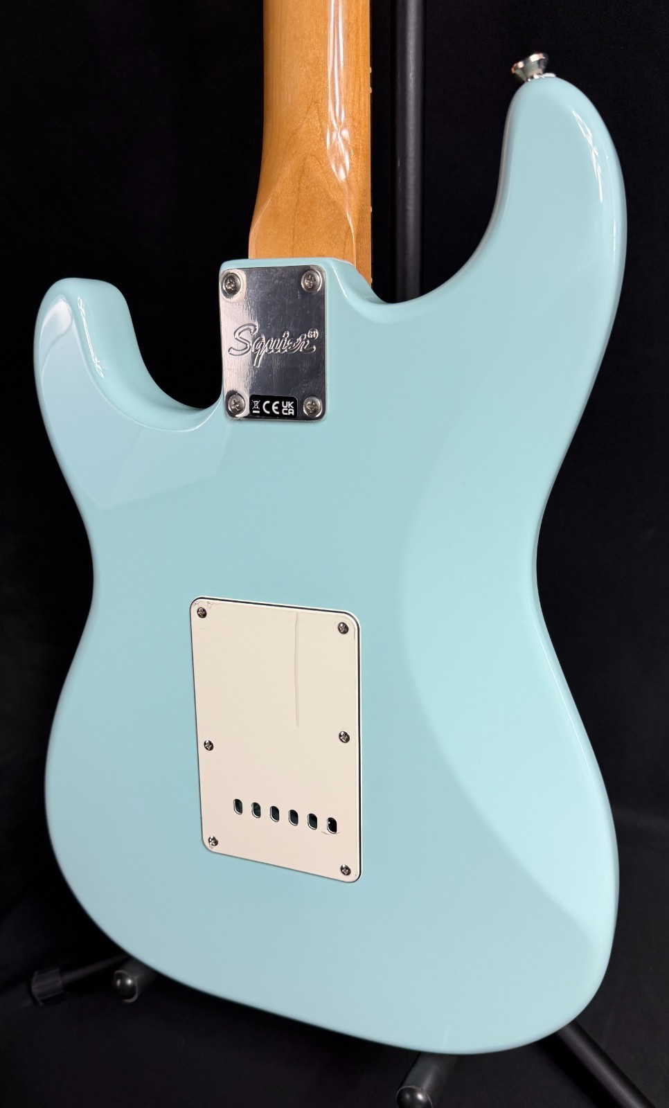 Squier FSR Classic Vibe 70’s Stratocaster Electric Guitar Sonic Blue Finish 680