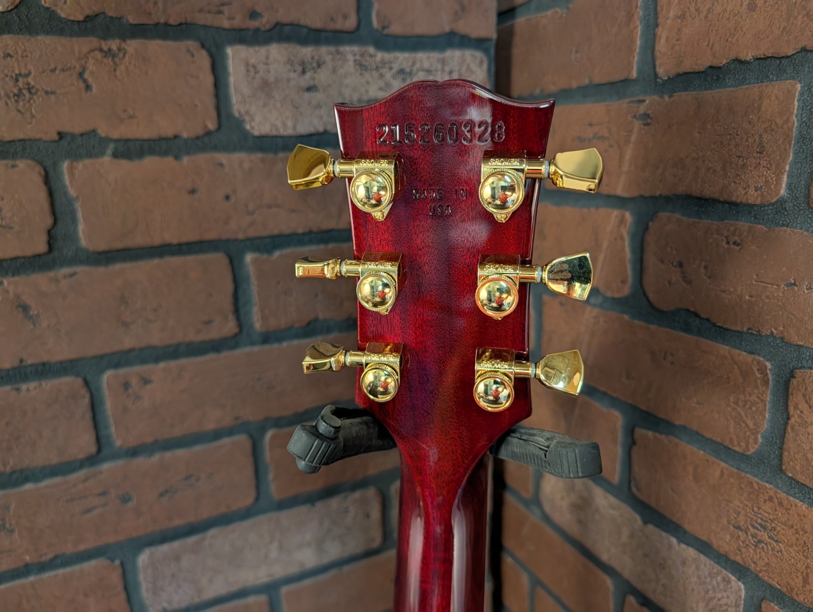 Gibson Les Paul Modern Supreme Electric Guitar – Wine Red