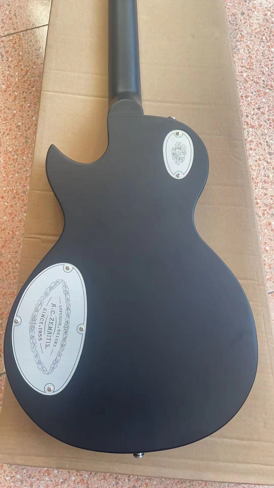 Super Carve Top Electric Guitar Rare Market Rosewood