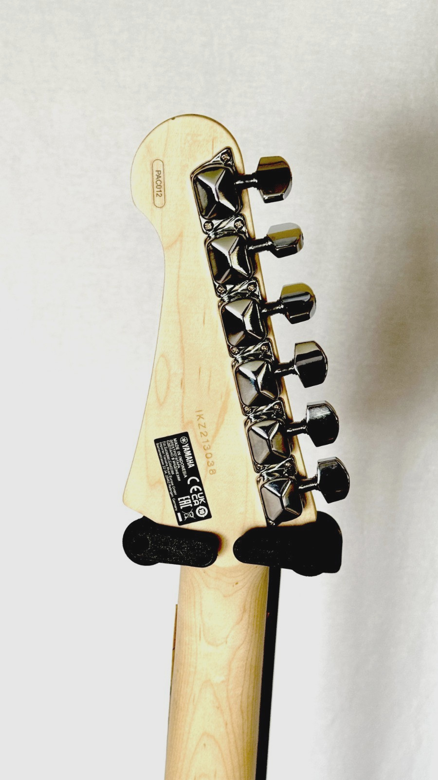 Yamaha PAC012DLX Pacifica Electric Guitar – Black