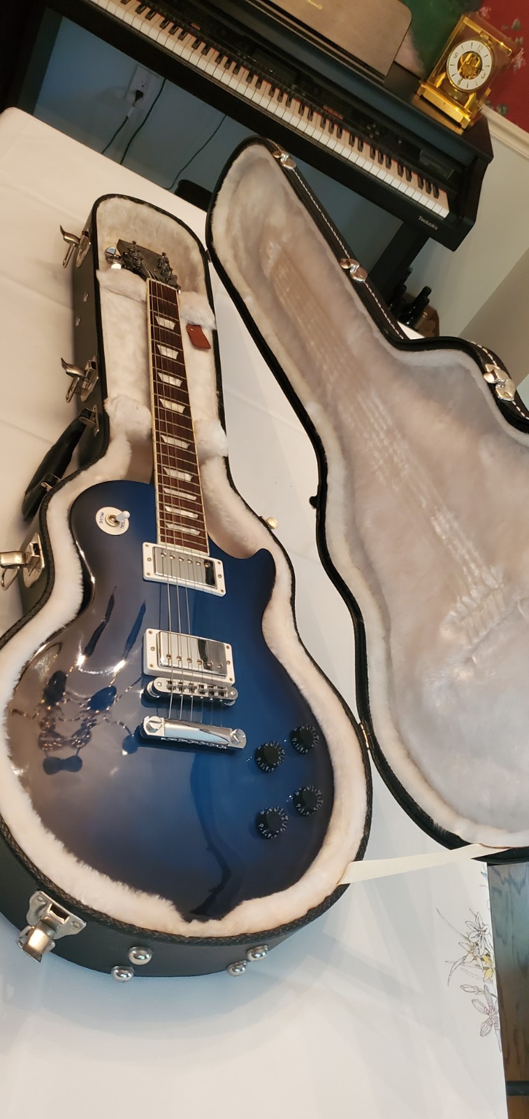 2011 Gibson Les Paul Studio “Classic 60s” Manhattan Midnight