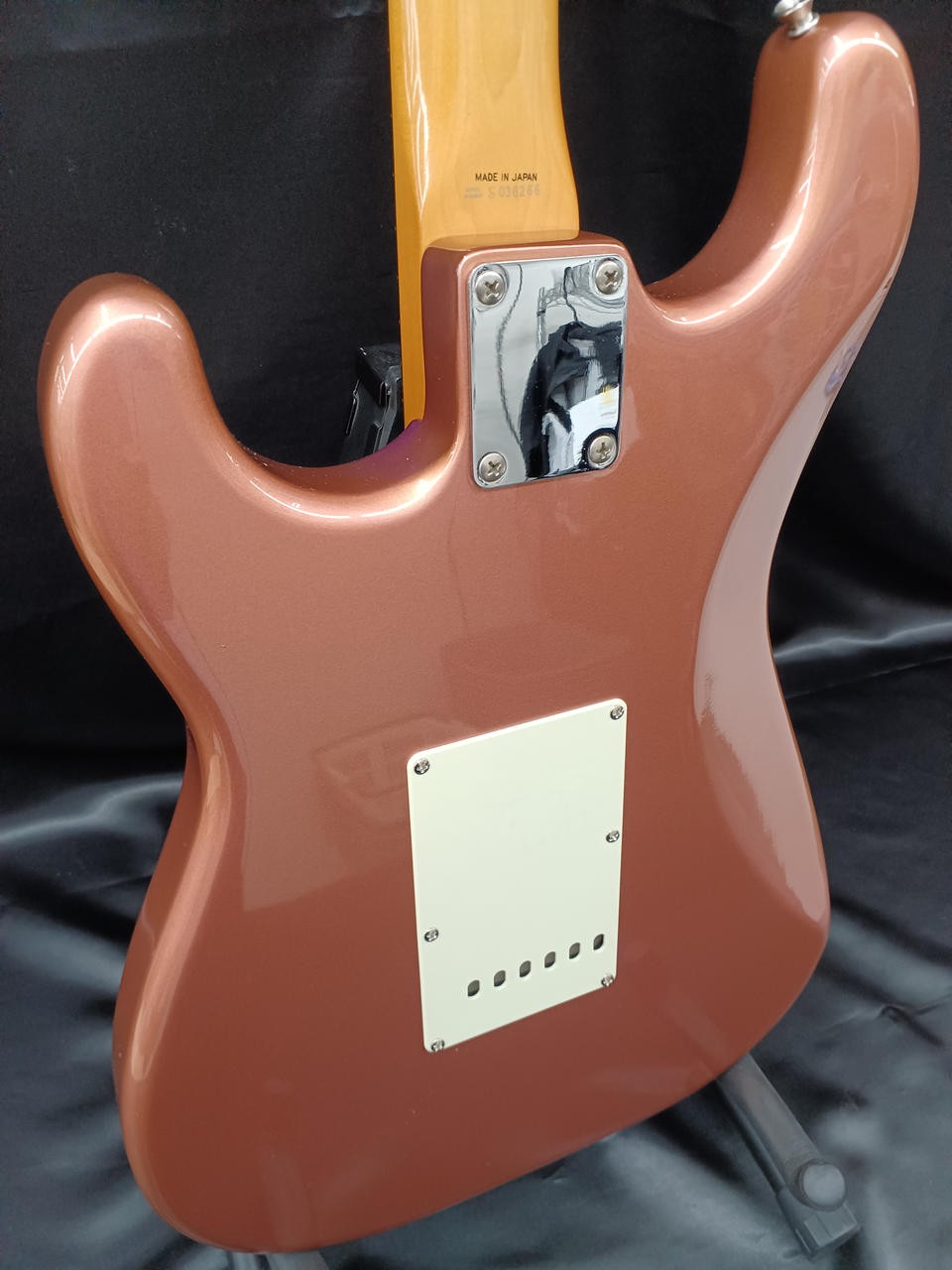 Fender Japan Traditional 60s Stratocaster Pink Electric Guitar Soft Case Japan