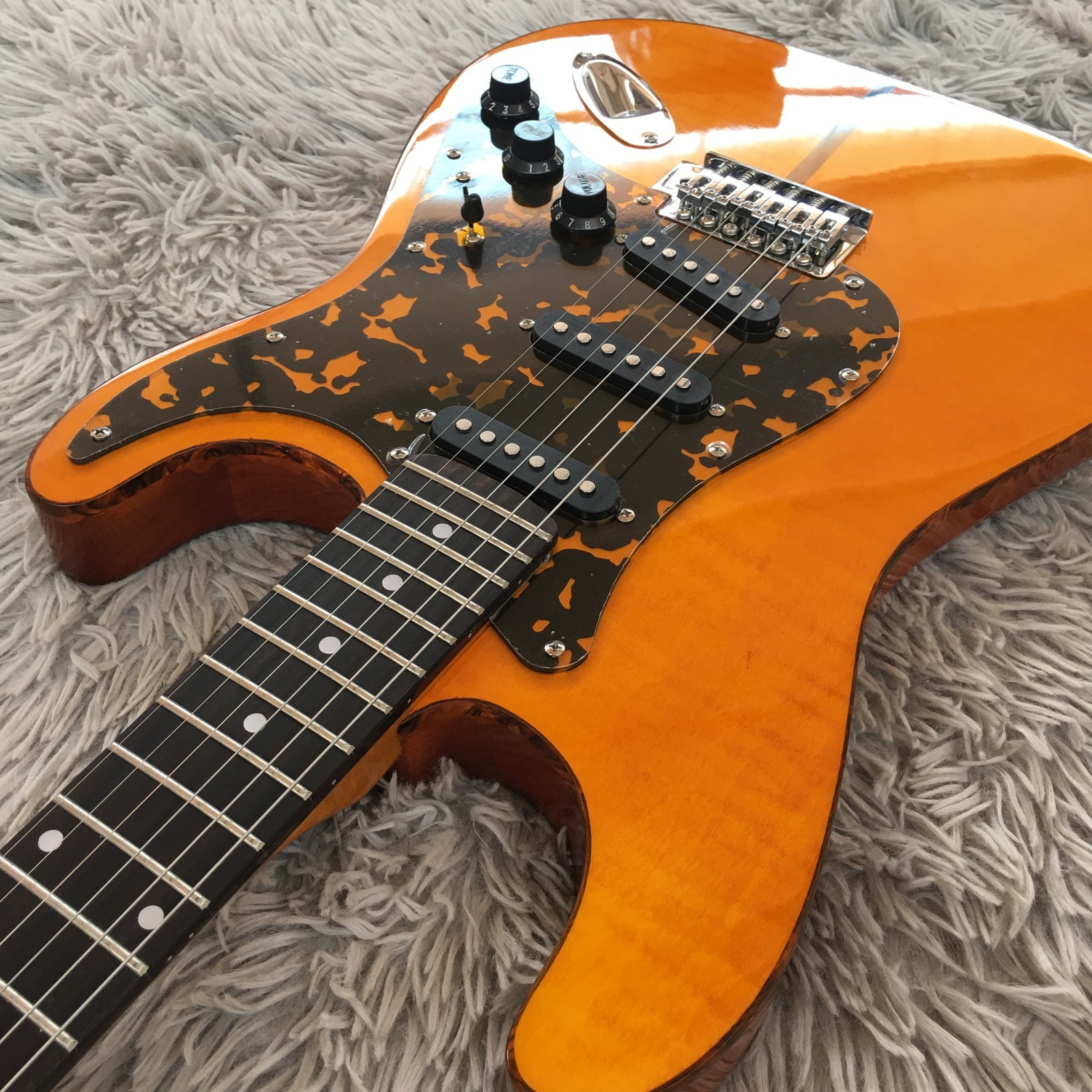 Unique Mad Cat Orange Electric Guitar Flame Maple Top Tremolo Bridge Solid Body