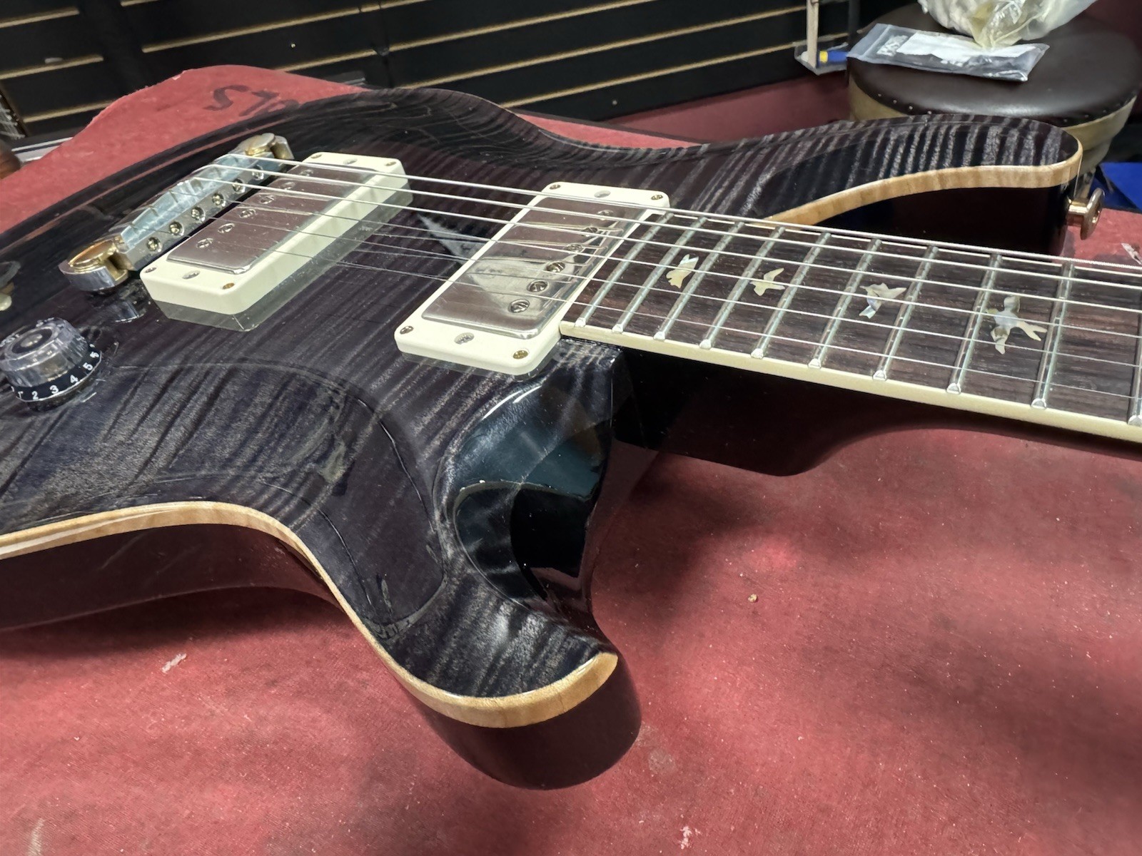 PRS McCarty 10 Top Flame Maple Black Core USA Original Hard Case