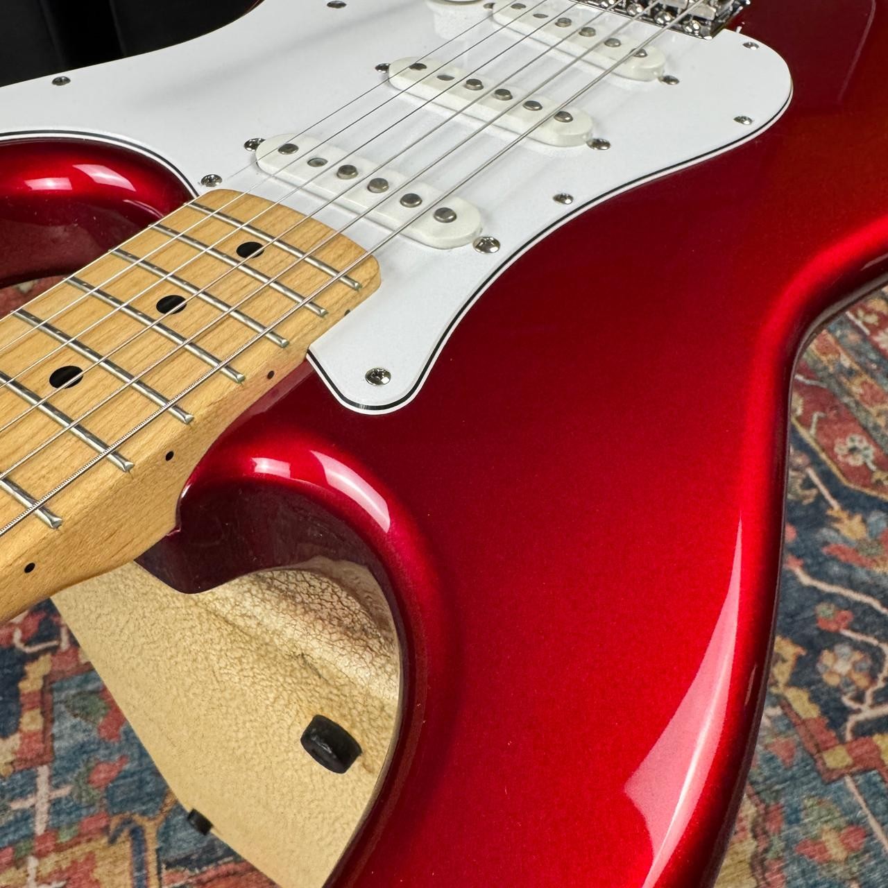 Fender Japan Stratocaster Standard ST-STD Candy Apple Red – 2008
