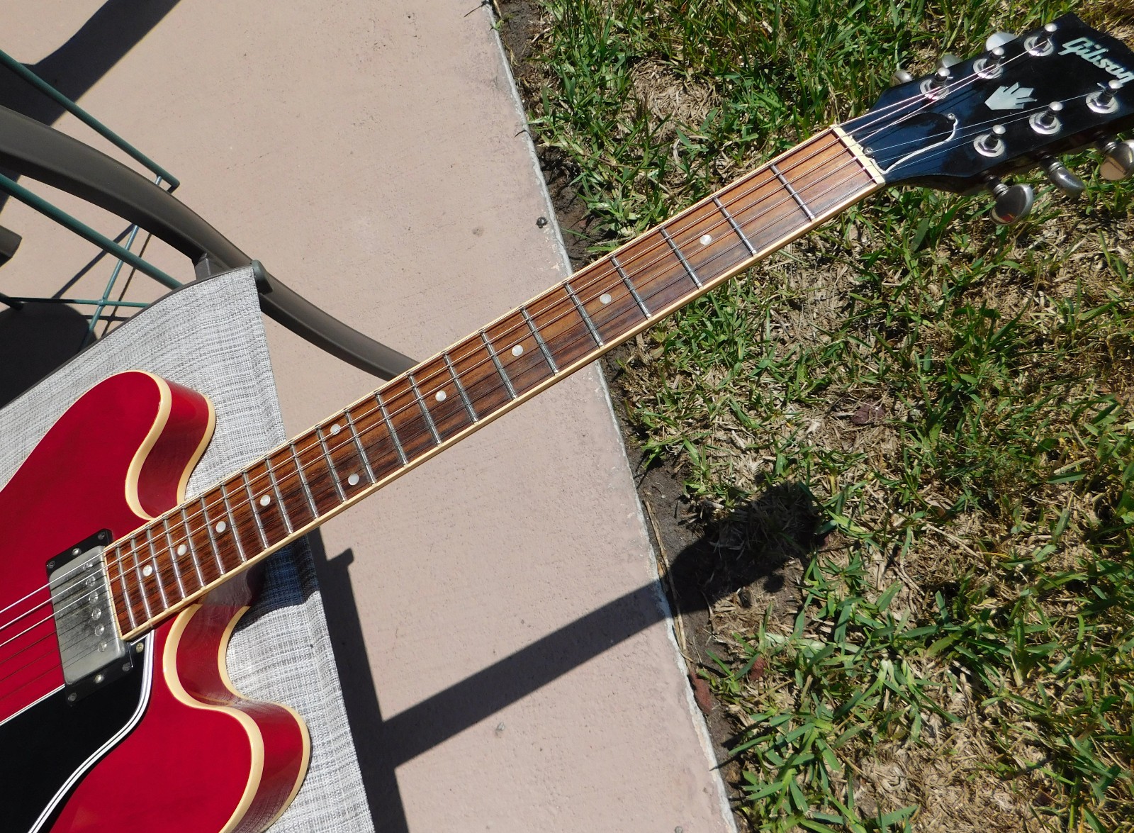 Gibson ES-335 Dot Reissue Semi-Hollow Electric Guitar Cherry 1995