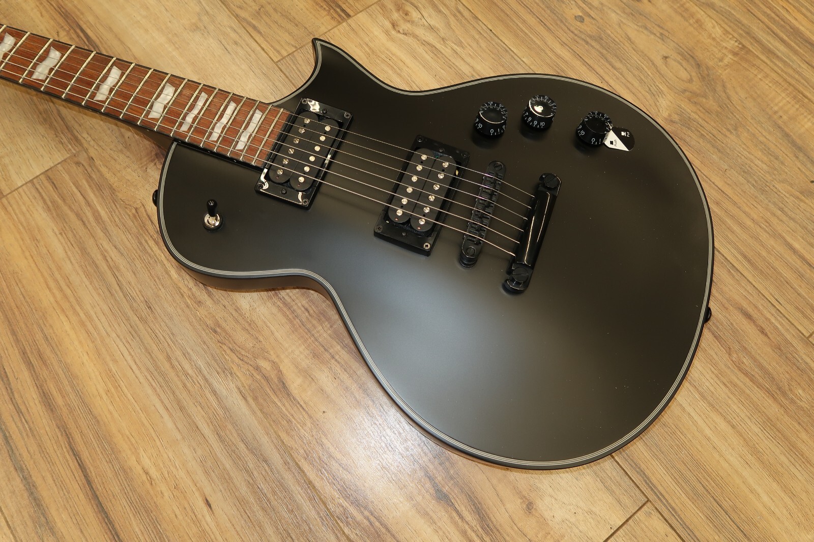 Excellent ESP LTD EC-256 Electric Guitar, Black Satin