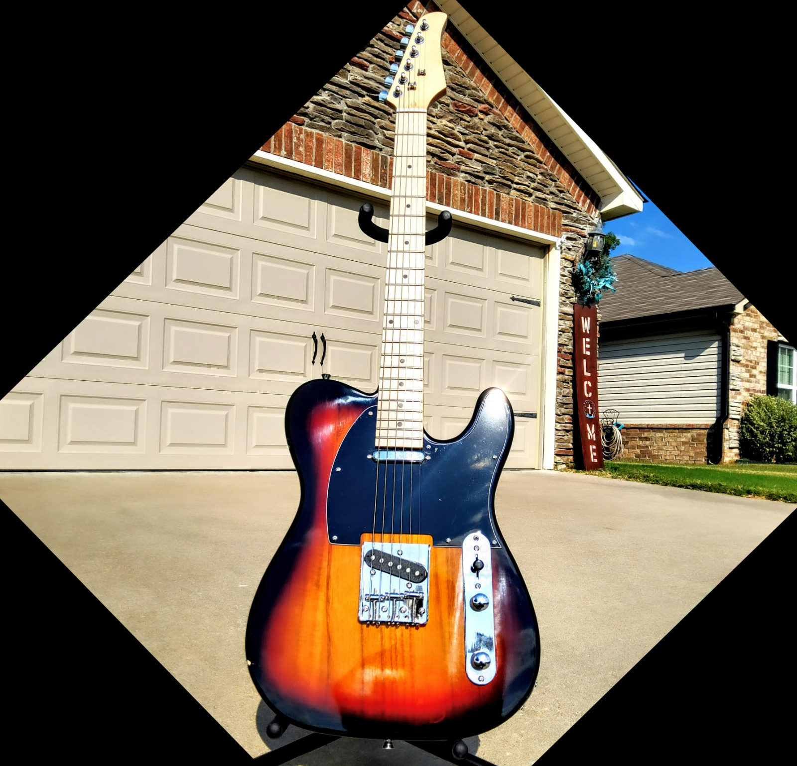 🎄HOLIDAY SALE!🎄+AMP! T Style Electric Guitar +Soft Case +Strap +Cable +Picks!