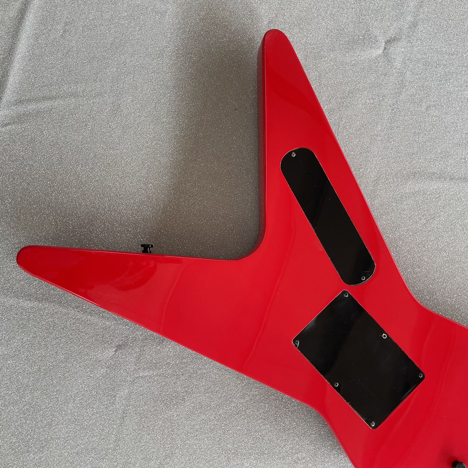 Solid Electric Guitar H-H Pickups Tremolo Red Finish Black HW Lightning Pattern