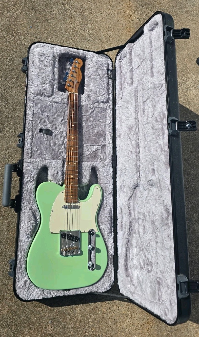 2017 Fender Telecaster USA w/HSC!- LL