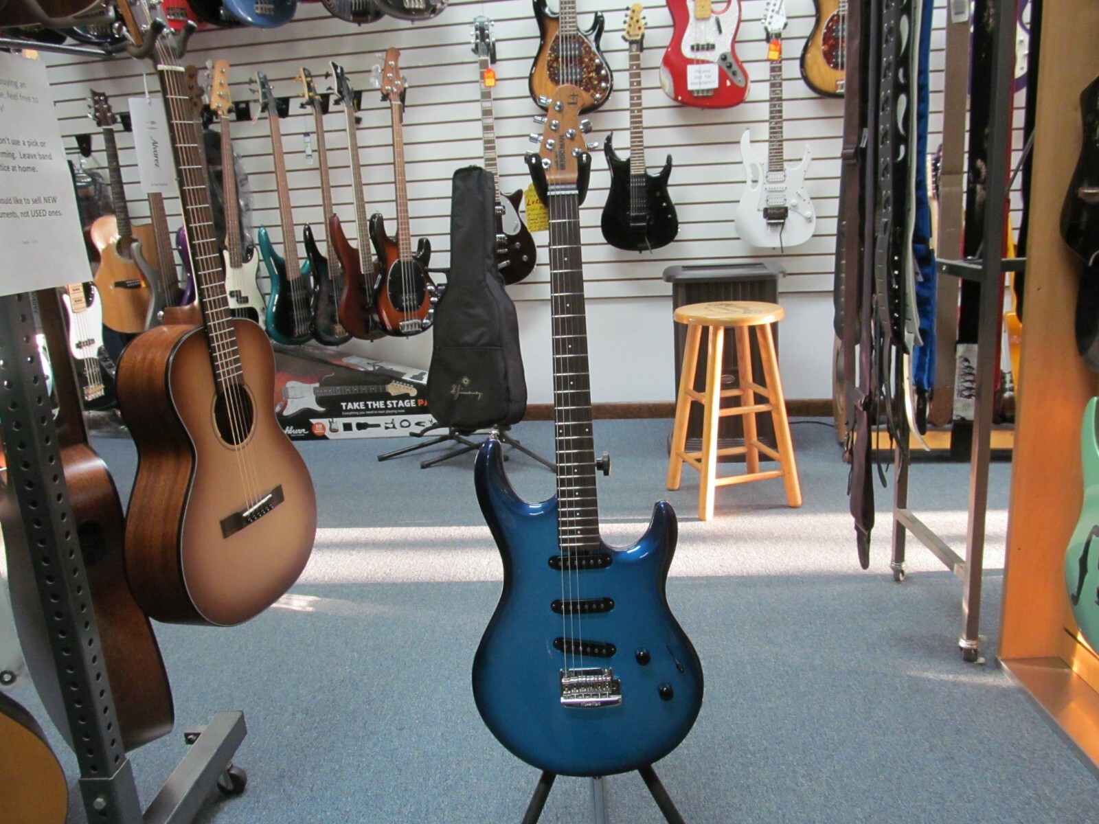Ernie Ball Music Man Luke 4 Electric Guitar Diesel Blue w/ Case *FREE SHIPPING!!
