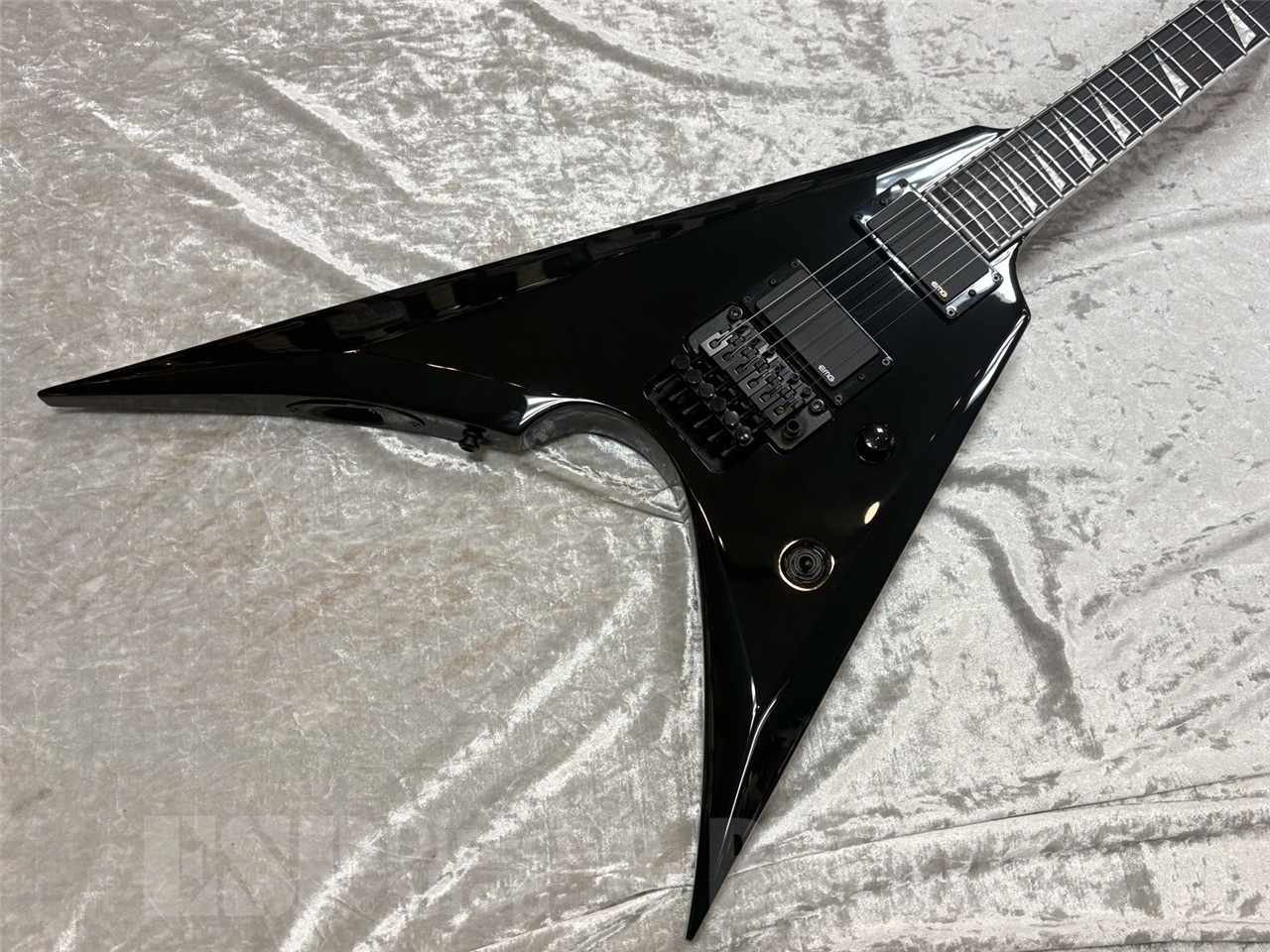 E-II ARROW FR Black Electric Guitar 2025