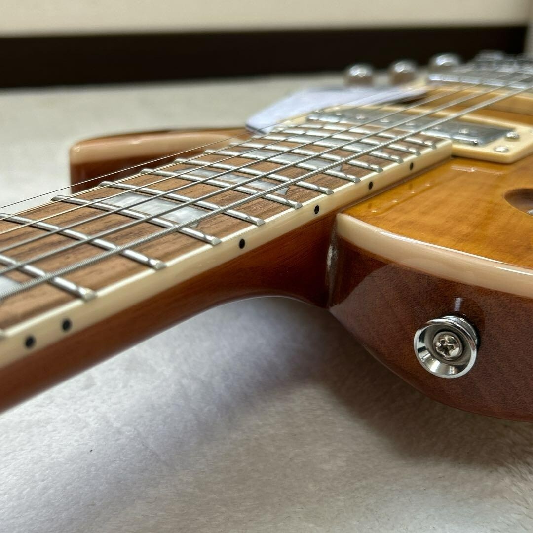 ARIA PROⅡ EVERGREEN PE-AE200 YG　maple with bright colors ,pearloid pickguard　05Y