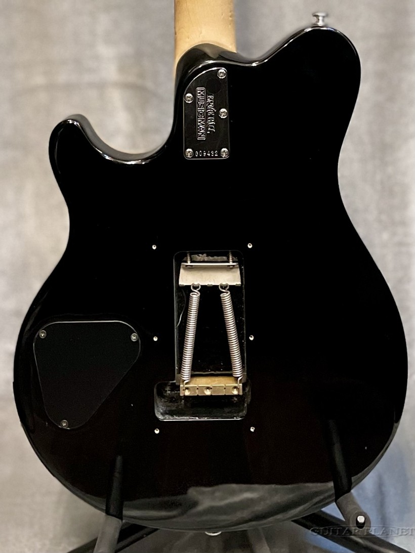 MUSIC MAN AXIS Honey Burst Matching Headstock 2016 3.35kg Electric Guitar