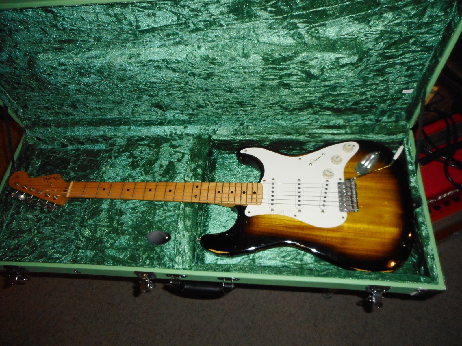 Scarecrow Guitars 1950’s Vintage vibe TV Jones Starwood Strat 5.5 lbs
