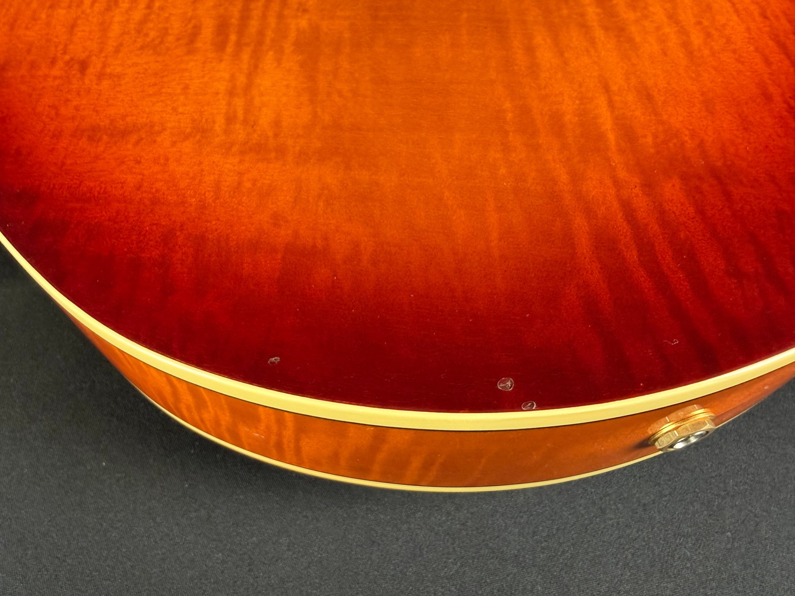 Yamaha AES 1500 Hollowbody Guitar (1994)