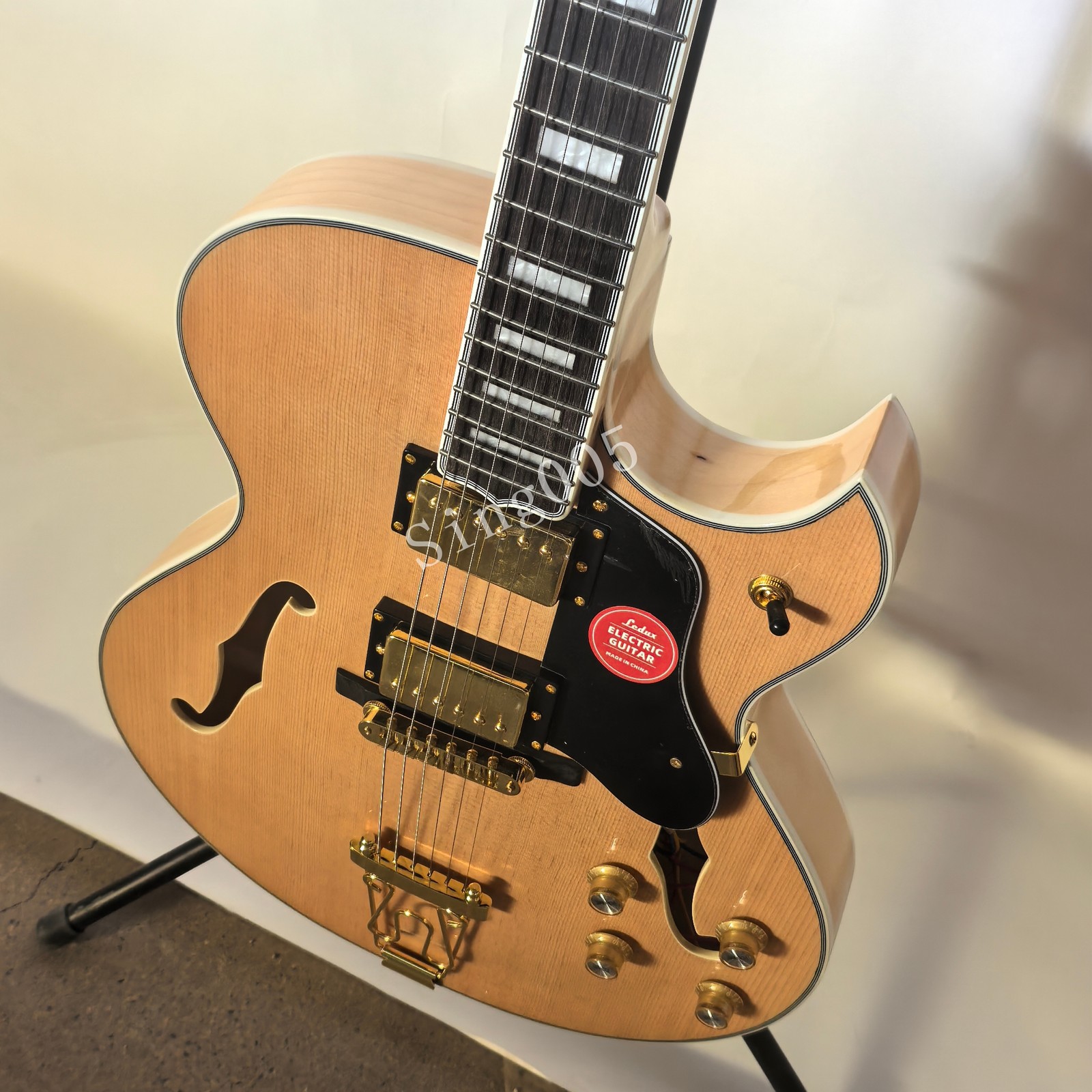Byrdland Electric Guitar 596mm Archtop Natural Semi Hollow Body Gold Hardware