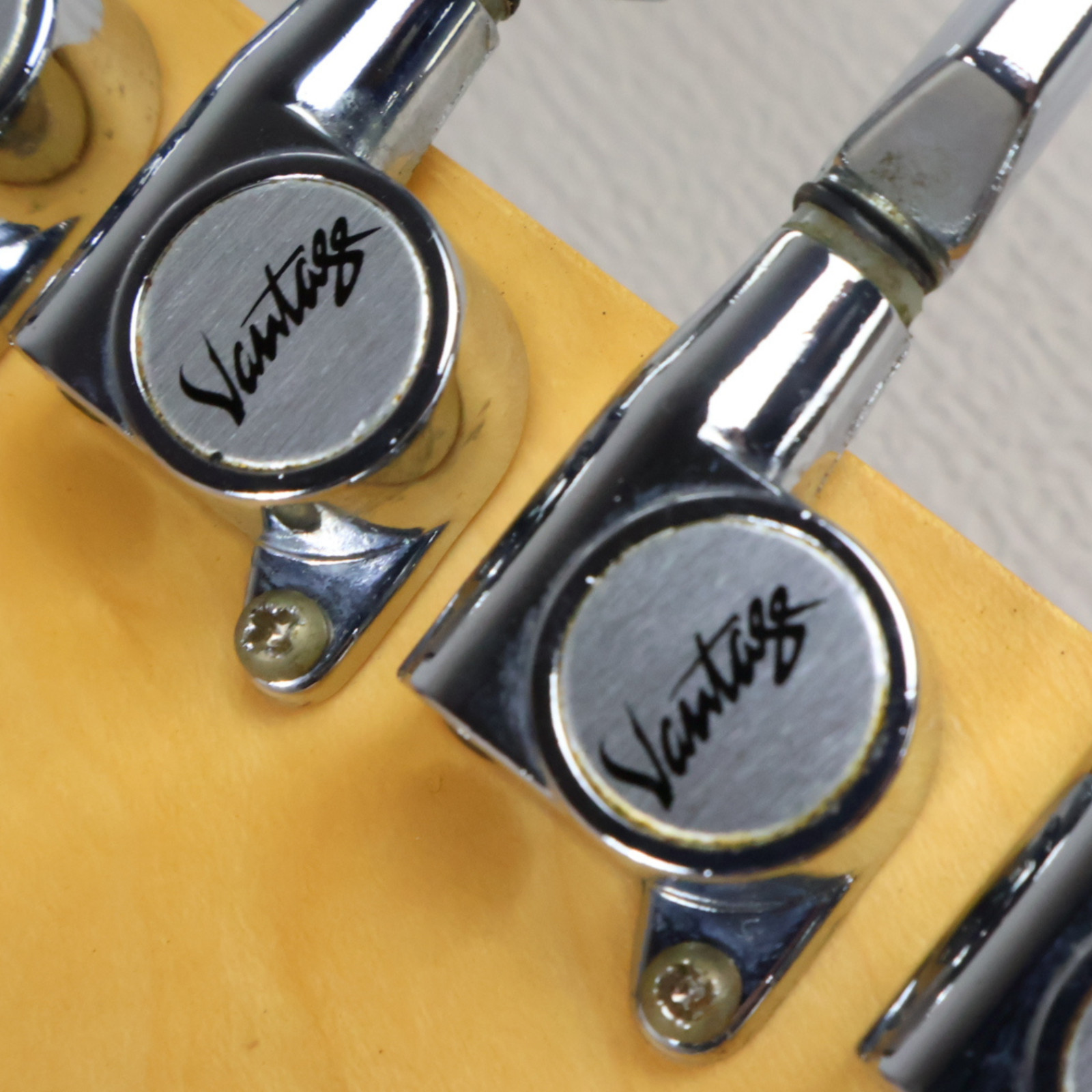 Vantage 113T Electric Guitar – Made in Korea c. 1985 – Sunburst