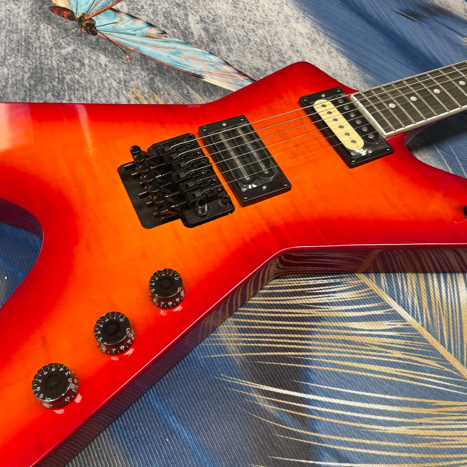CUSTOM DIME Sunburst Washburn Dimebag Darrell Signature Model Electric Guitar