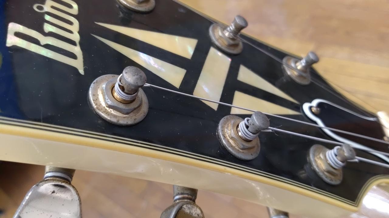 BURNY RLC-60 Les Paul Type Electric Guitar