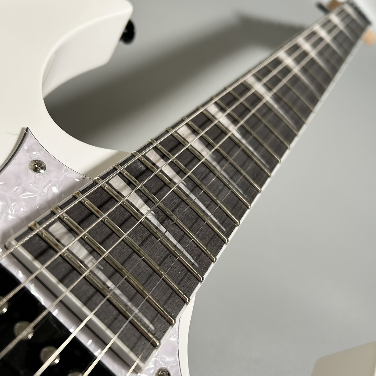 Ibanez RGV250 WH White Electric Guitar Stratocaster Style Syncro Trem Used