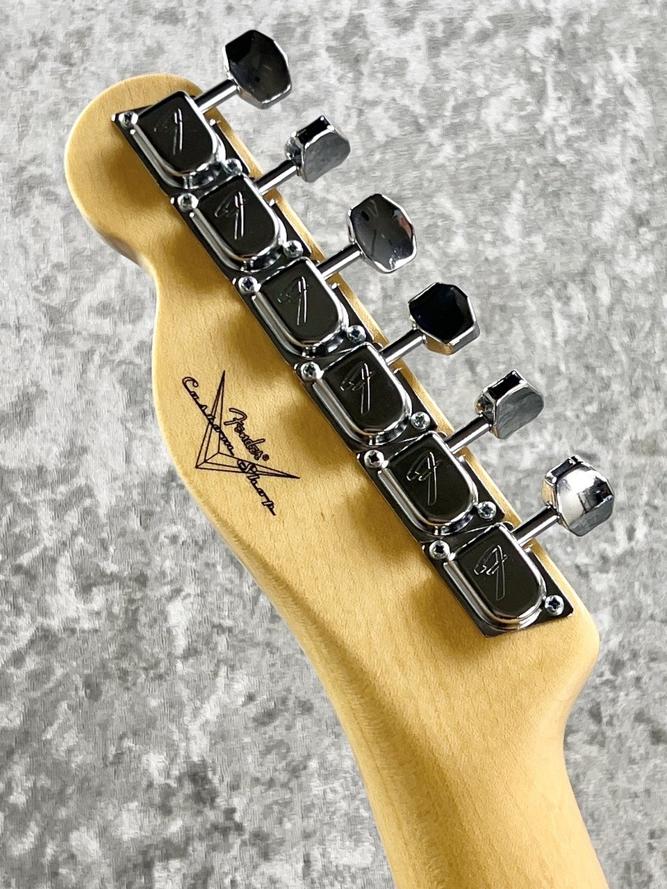 Fender Custom Shop 2019 Vintage Custom 1968 Telecaster Thinline NOS Aged Natural