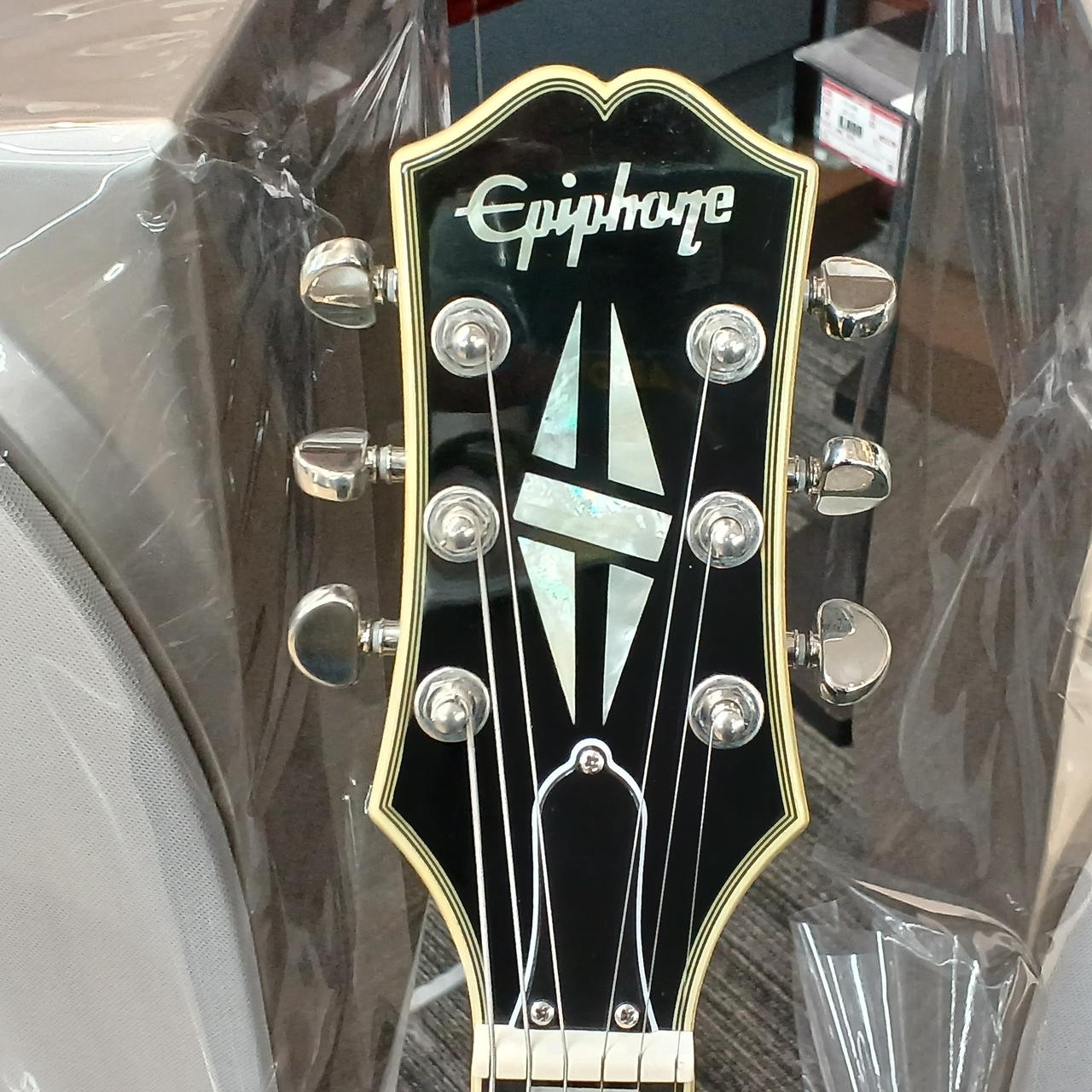 EPIPHONE SHINICHI UBUKATA ES 355 Semi-aco SHINICHI UBUKATA ES 355