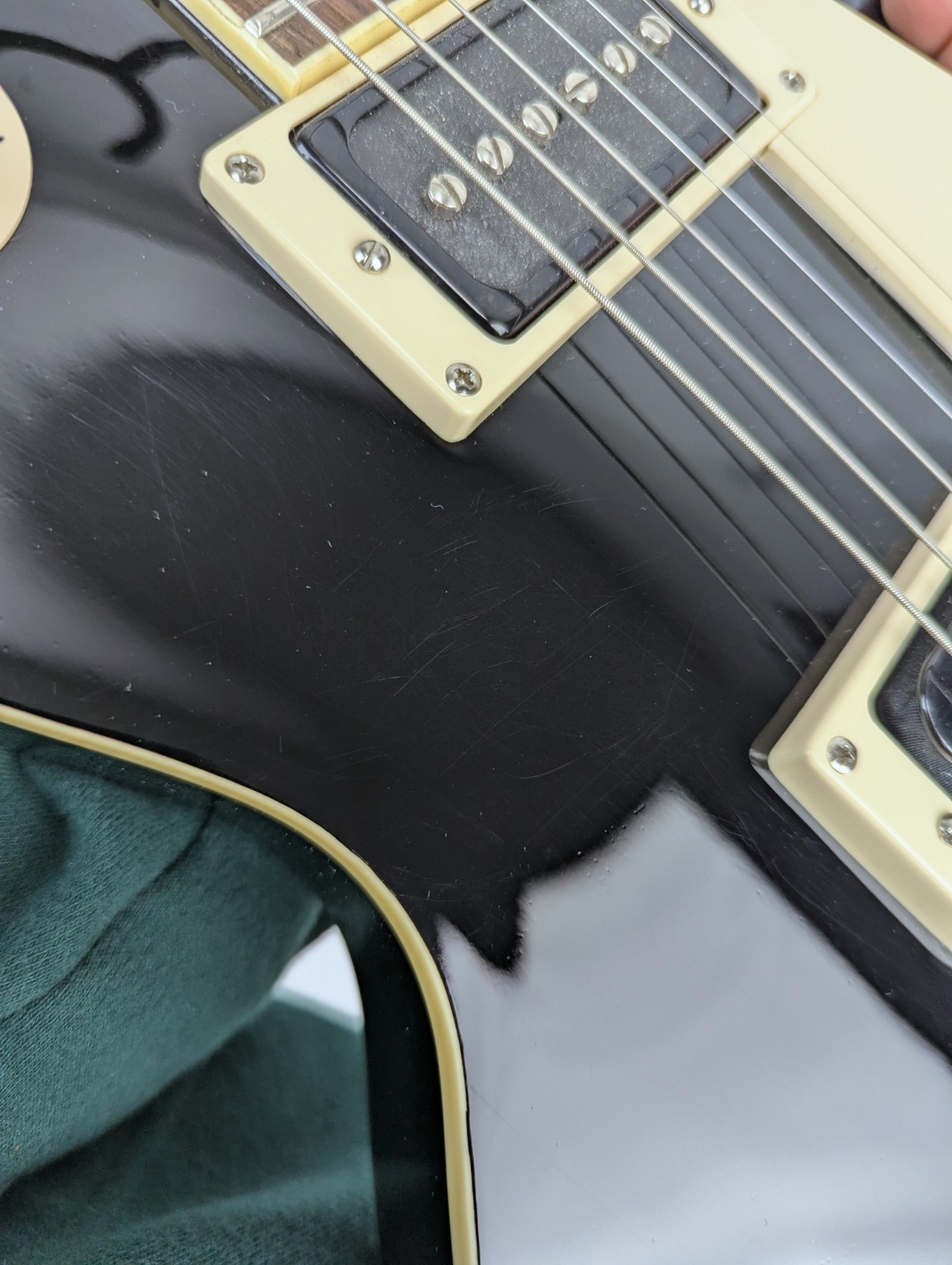 2011 Epiphone Les Paul Standard – Black – W/Custom Pick Ups and Knobs