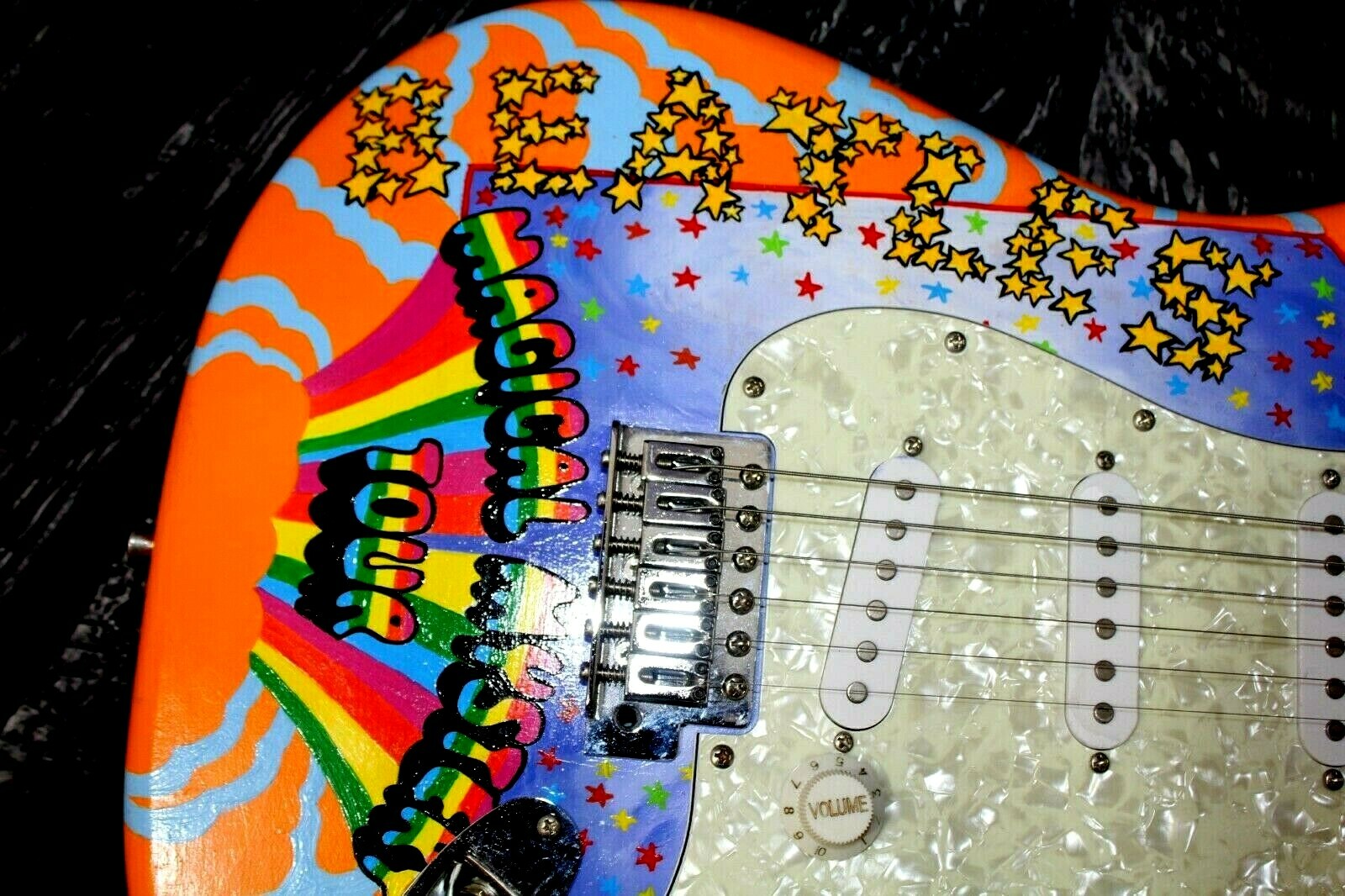 BEATLES Magical Mystery Tour Hand Painted FENDER GUITAR 💥BEATLES ~FREE SHIPPING