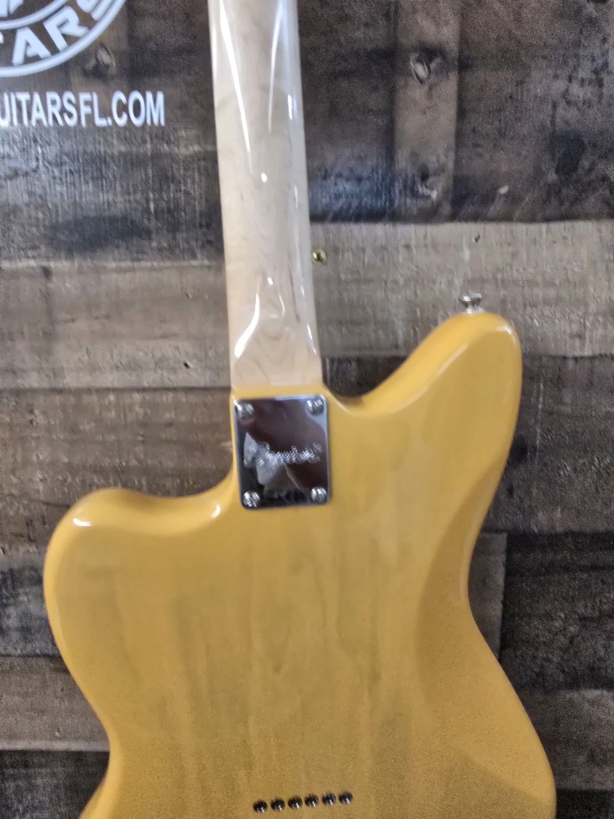 Squier Paranormal Offset Telecaster – Butterscotch Blonde with Black Pickguard