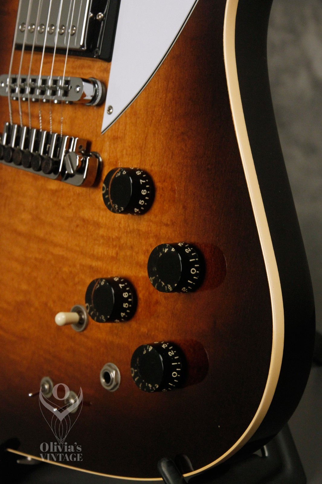 all original 1981 Gibson FIREBIRD II RD Artist Antique Sunburst w/PAPERS